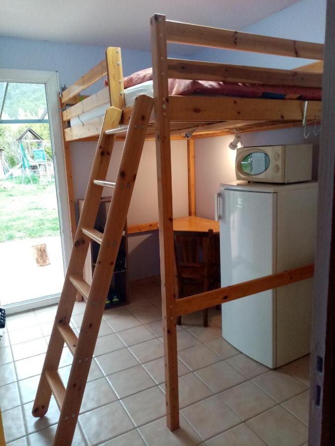 Maison D'Hotes Eco-Responsable Avec Piscine 6X12M Châteaudouble Eksteriør billede